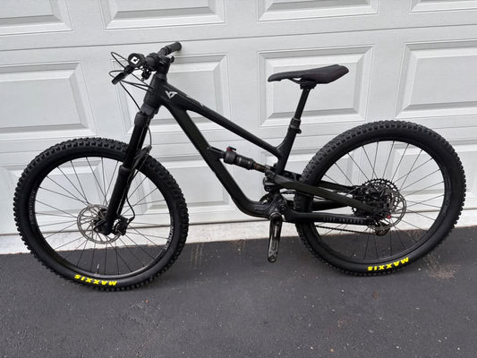 2022 YT Jeffsy Primus Junior 26